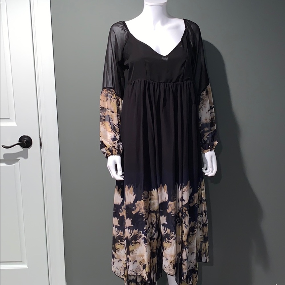 NWT WOMANS sheer long sleeve black dress SZ.XL